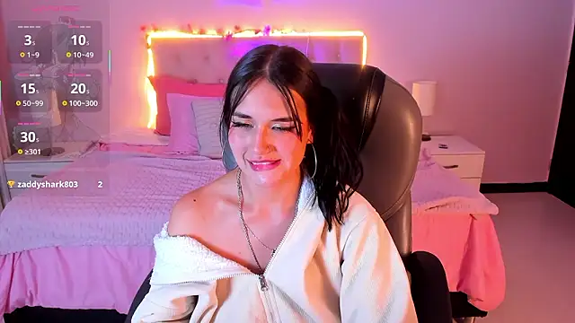 Charlotte_rider_'s cam snapshot