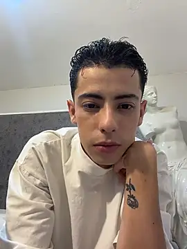 Sebastian_Reed live sex cam