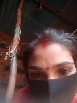 Laxmi9090 live sex cam