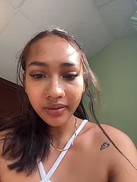 Lyla_Love live sex cam