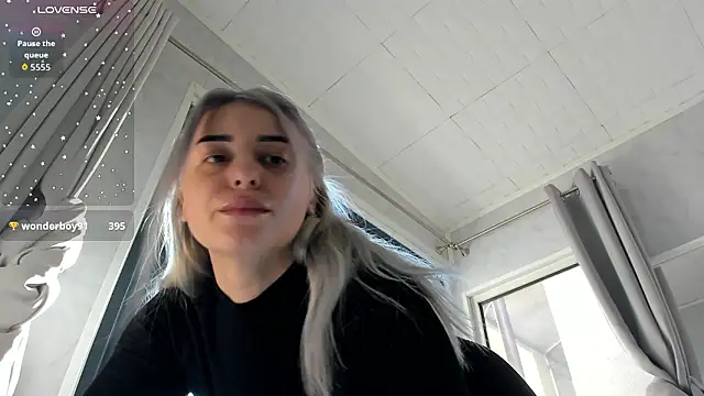 Ella_Vee live sex cam