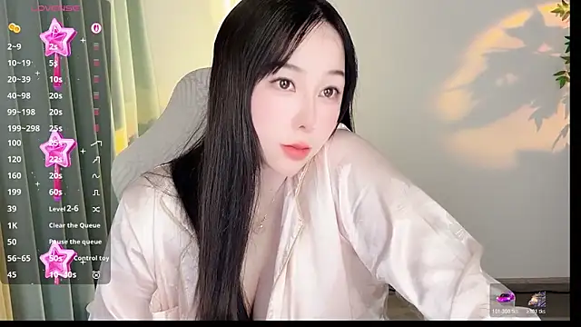 Liz-nn's cam snapshot