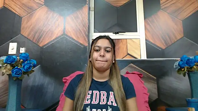 indianclassic18's cam snapshot