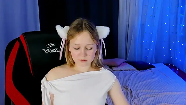 FallenLane's cam snapshot