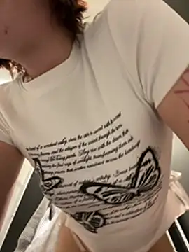 RinaCat's cam snapshot