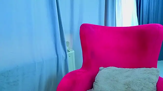 SinwithJessy's cam snapshot