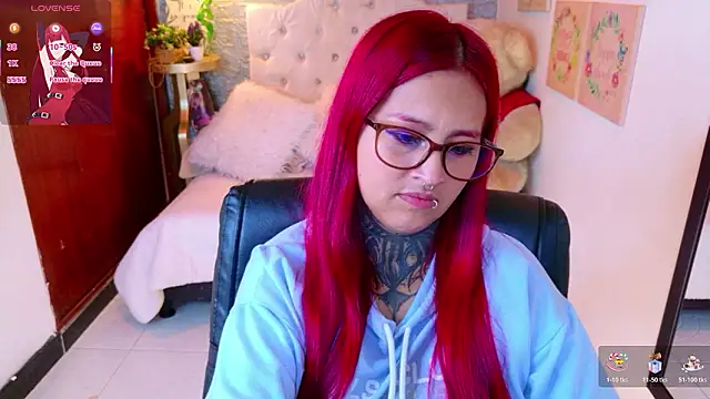 meghan_nill's cam snapshot