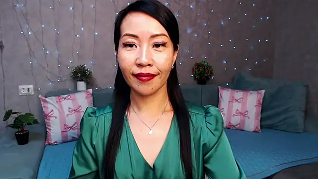 LiaPak's cam snapshot