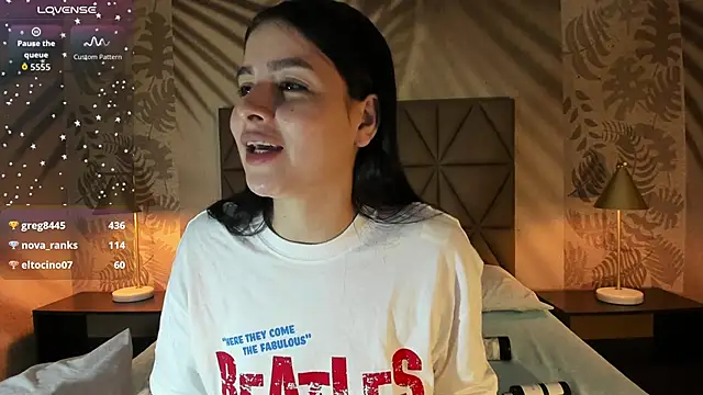 AnneDixie's cam snapshot