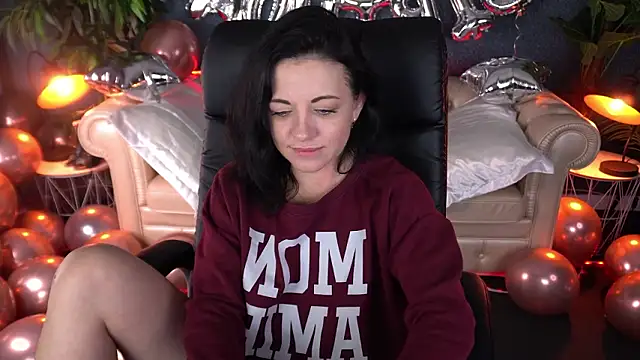 Dafni_Monn's cam snapshot