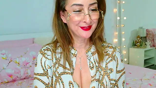 Tyana40's cam snapshot