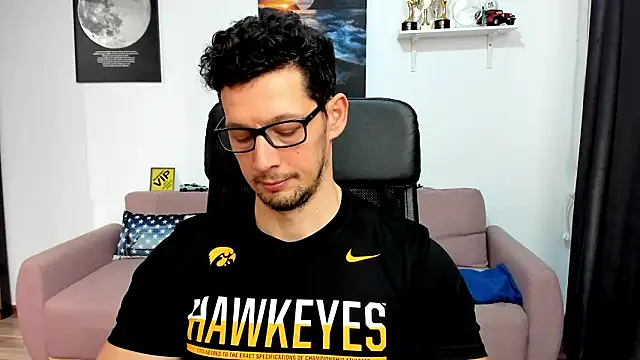 BrutusK08's cam snapshot