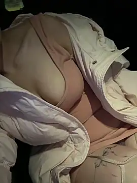 yourkeer's cam snapshot