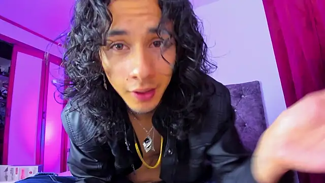 Benjamin_fiore live sex cam