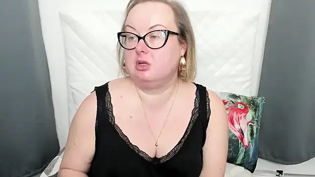 dirtyBonnie's cam snapshot