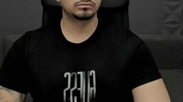 TonyWilcox live sex cam