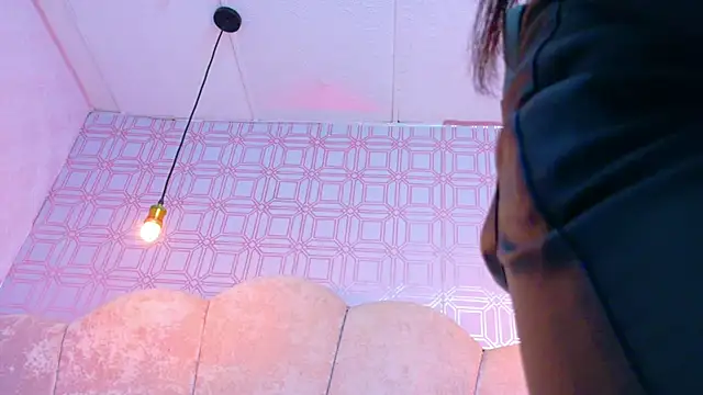 CharlotteandTaylorr's cam snapshot