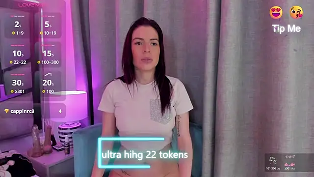 _valeria_saenz_'s cam snapshot