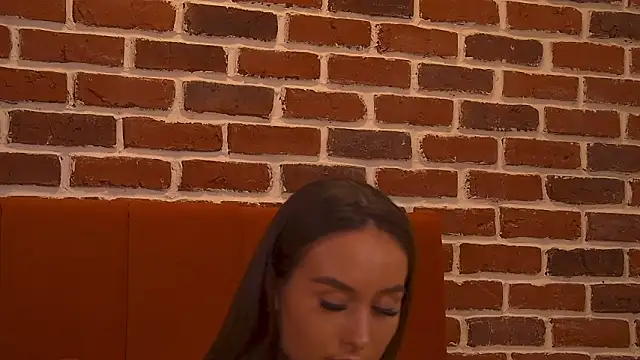 Audrey_Eden's cam snapshot