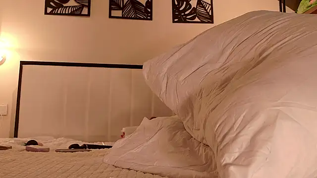 Katrin_Honey's cam snapshot