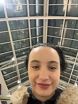 MiaTee's cam snapshot