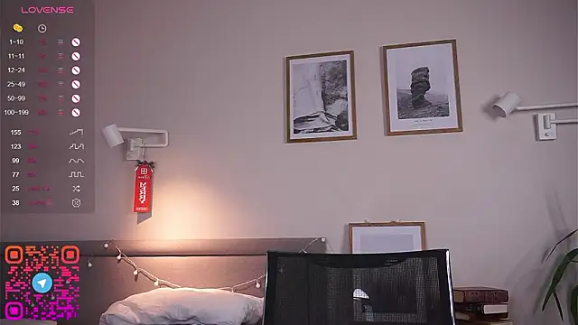 MegganKinson's cam snapshot