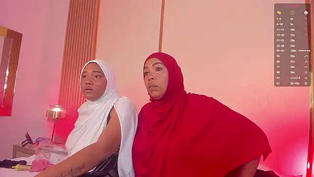 Helen_Camila live sex cam