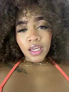 riri_brunnete live sex cam