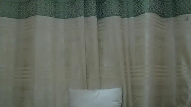 emma---LOVE's cam snapshot