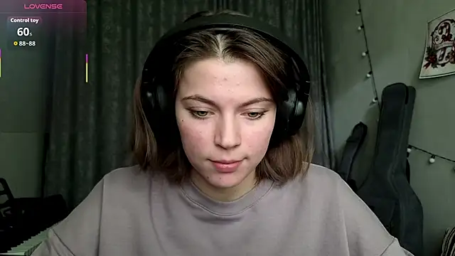 CutieAnny's cam snapshot