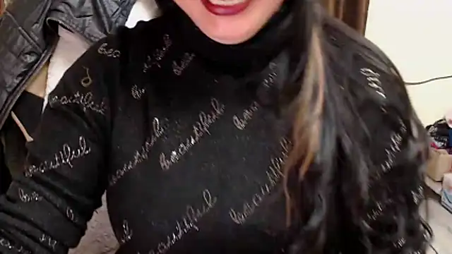 Cute_naira_'s cam snapshot