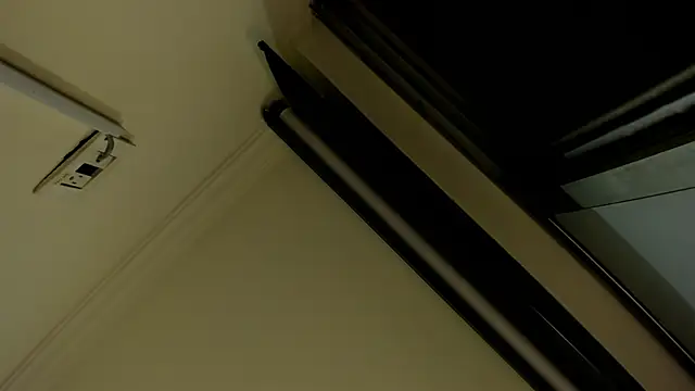 nalalye_cruzz_'s cam snapshot