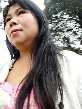 lusy-00's cam snapshot