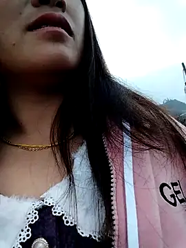 emini-xx's cam snapshot