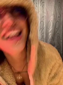 LilithMonette live sex cam