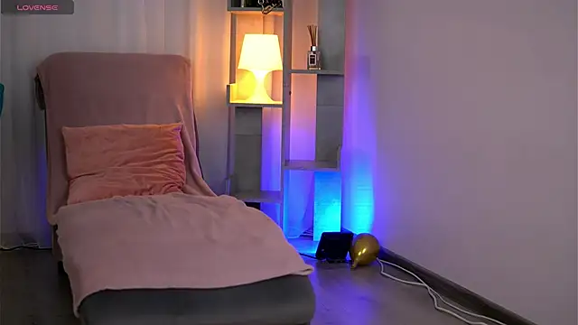 Miky_Lust live sex cam