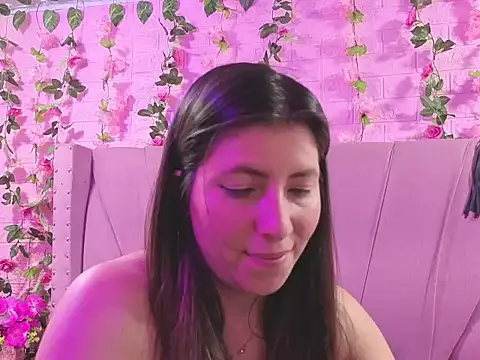 EmberCooper_'s cam snapshot