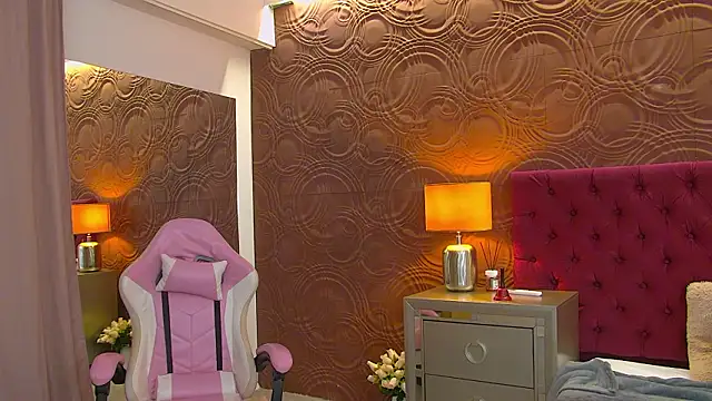 TaniaKaverina's cam snapshot