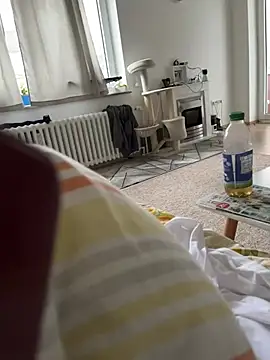 Koy261112's cam snapshot