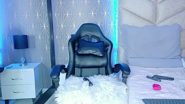 samiradoll's cam snapshot