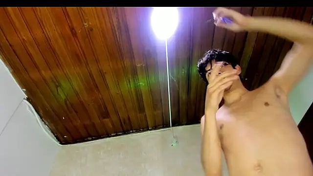 acoralivecm101 live sex cam