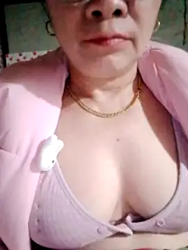 small-house123 live sex cam