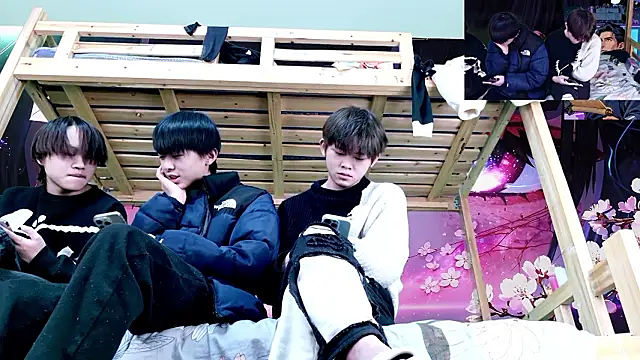 xiaohuangren01's cam snapshot