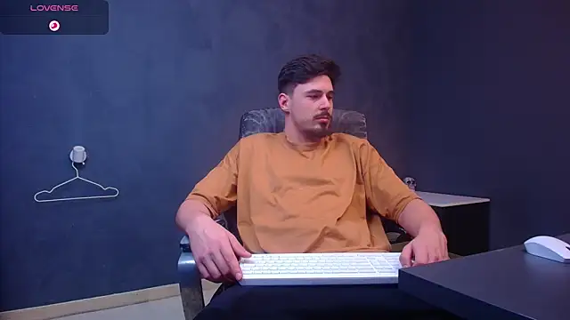 EnzoRace's cam snapshot