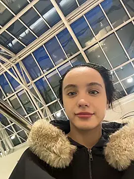 MiaTee's cam snapshot