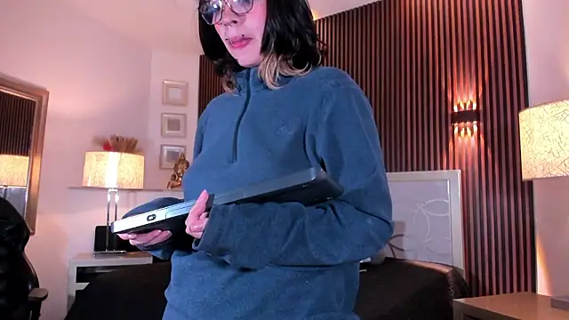 NattashaHotson's cam snapshot