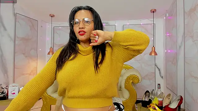 agatha_sluttylatina's cam snapshot