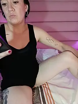 Victoria01_'s cam snapshot