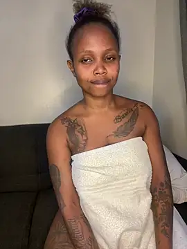 InkLady444's cam snapshot