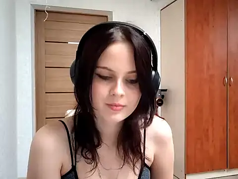 Solareclipsis's cam snapshot